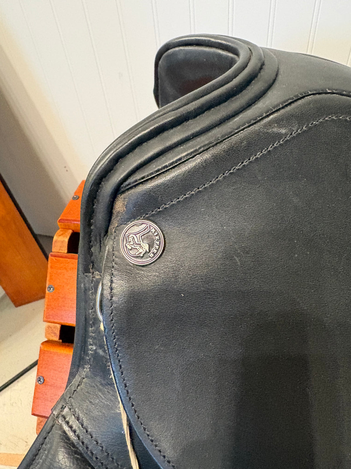 Kieffer Aachen All Purpose English Saddle 17.5
