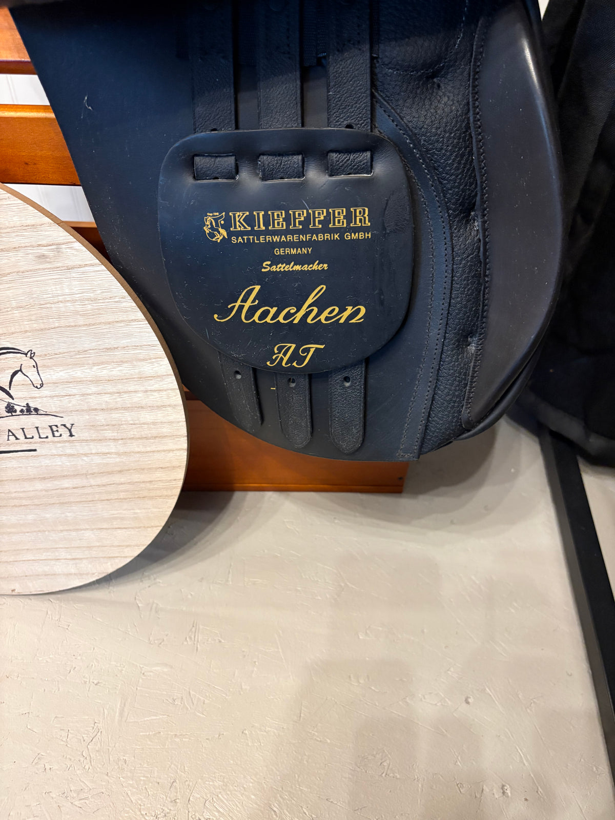 Kieffer Aachen All Purpose English Saddle 17.5