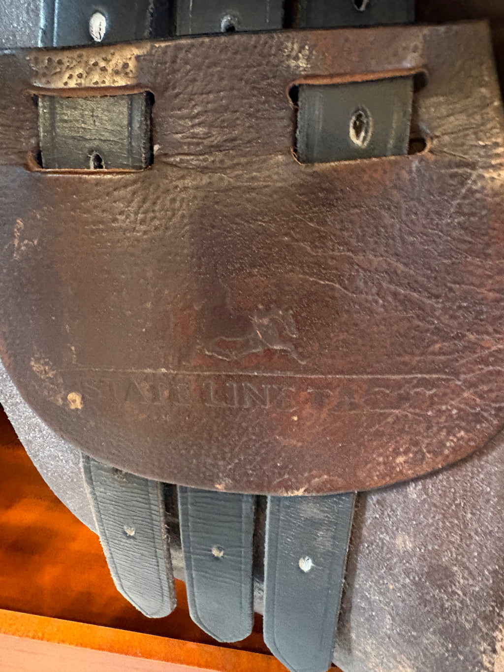 16.5” English Close Contact Saddle