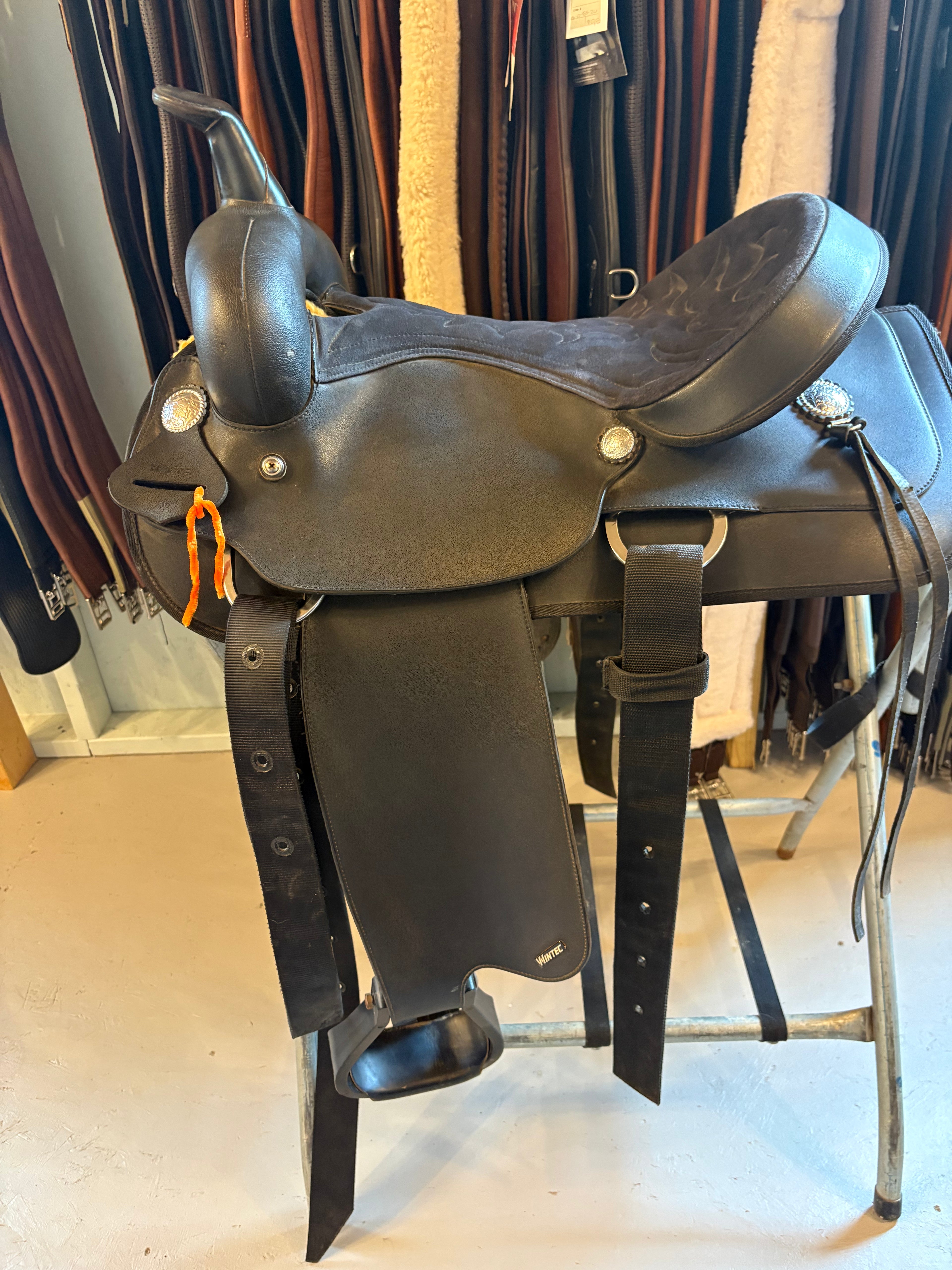 16” Wintec Western Saddle