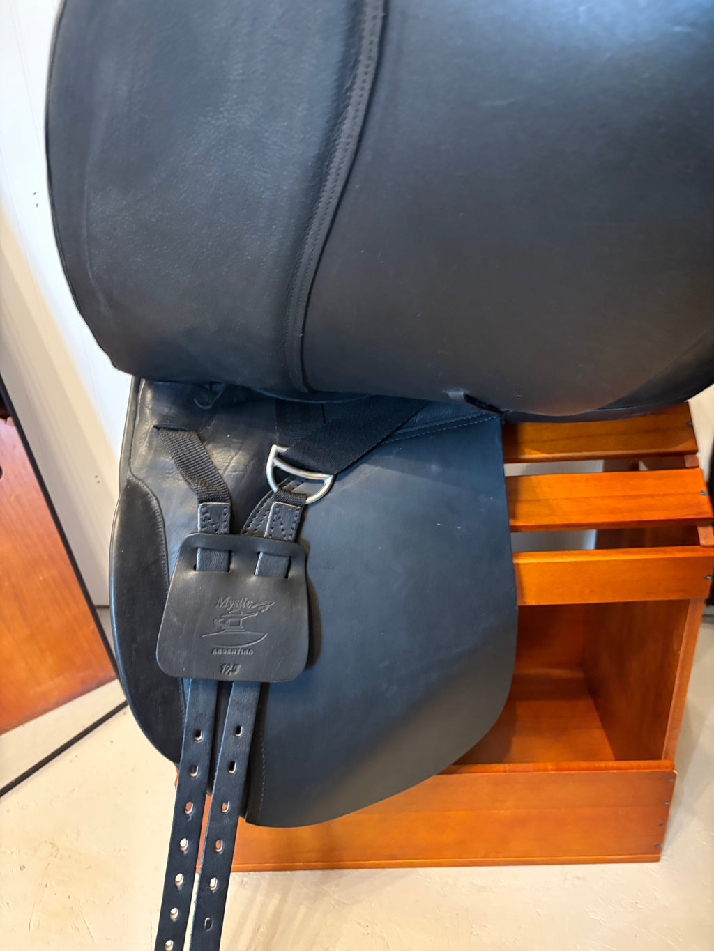 Mystic Dressage Saddle by Smith-Worthington 19.5wide