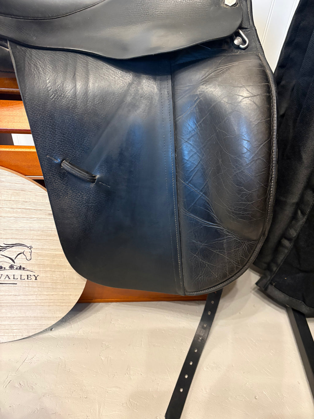 17.5 Albion platinum dressage saddle