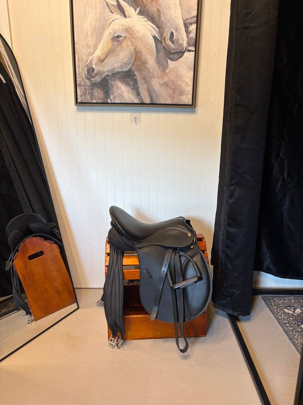 16” Riviera Newport Synthetic Lightweight Saddle includes stirrups, leathers and girth
