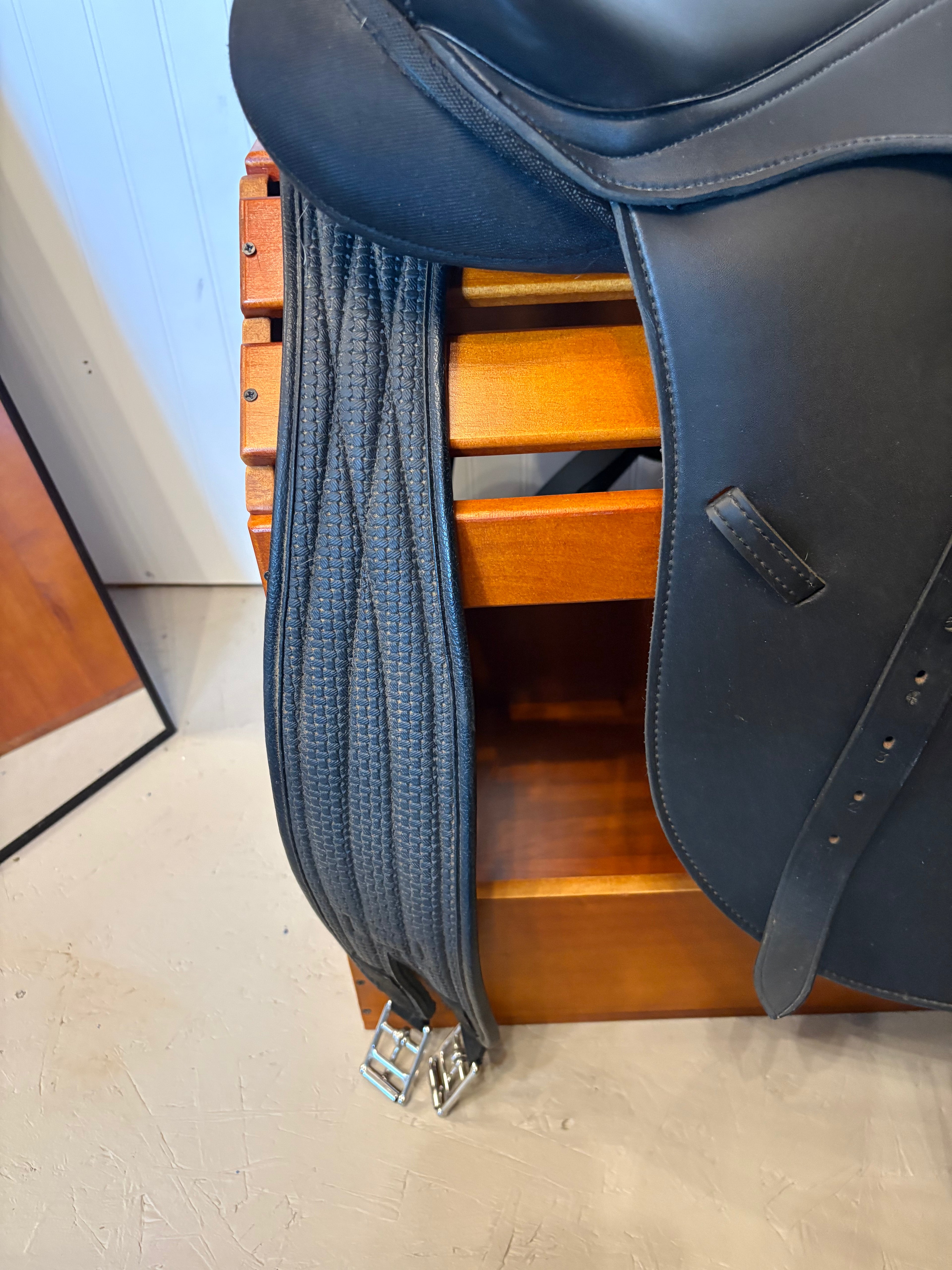 16” Riviera Newport Synthetic Lightweight Saddle includes stirrups, leathers and girth