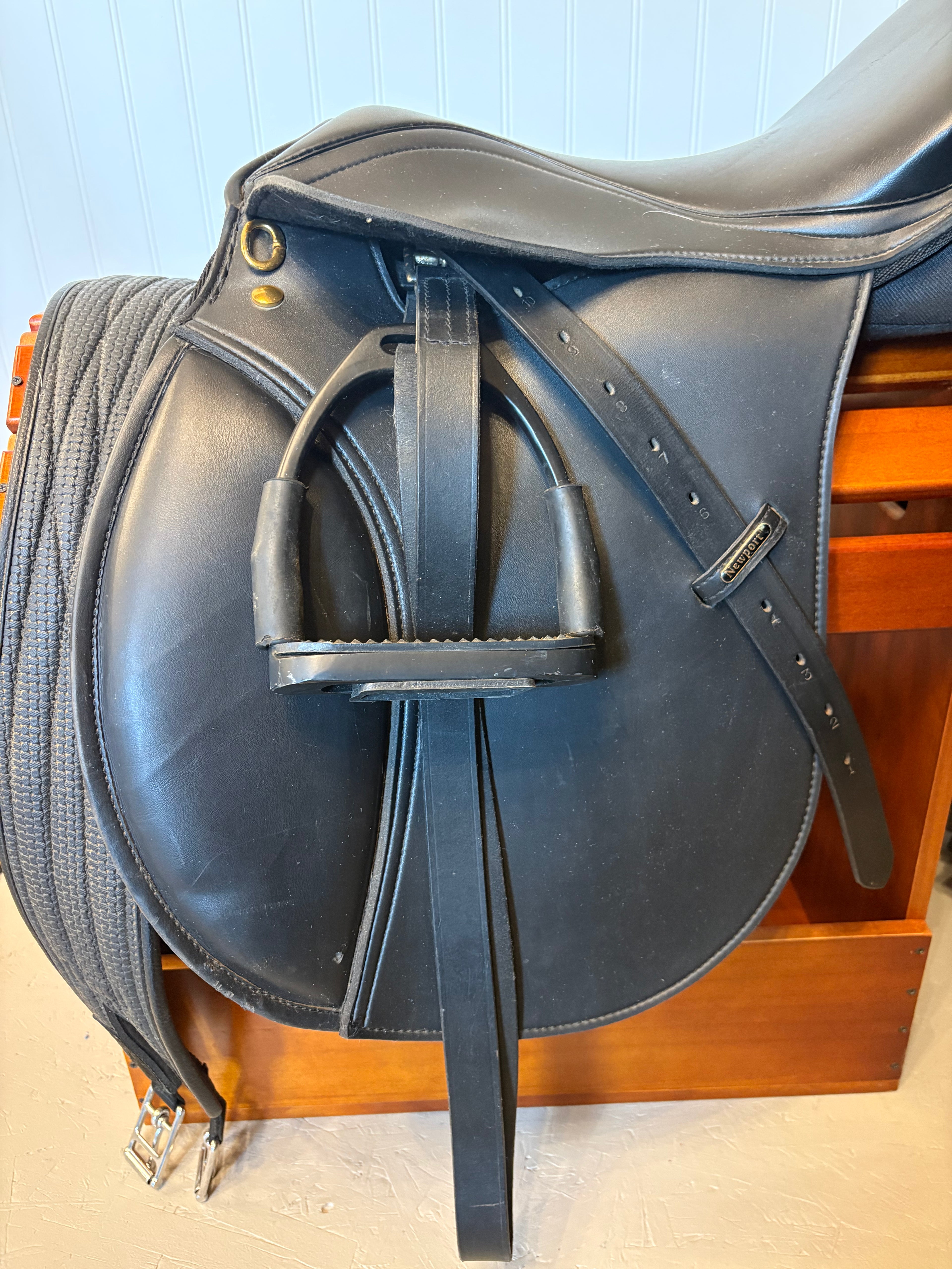 16” Riviera Newport Synthetic Lightweight Saddle includes stirrups, leathers and girth