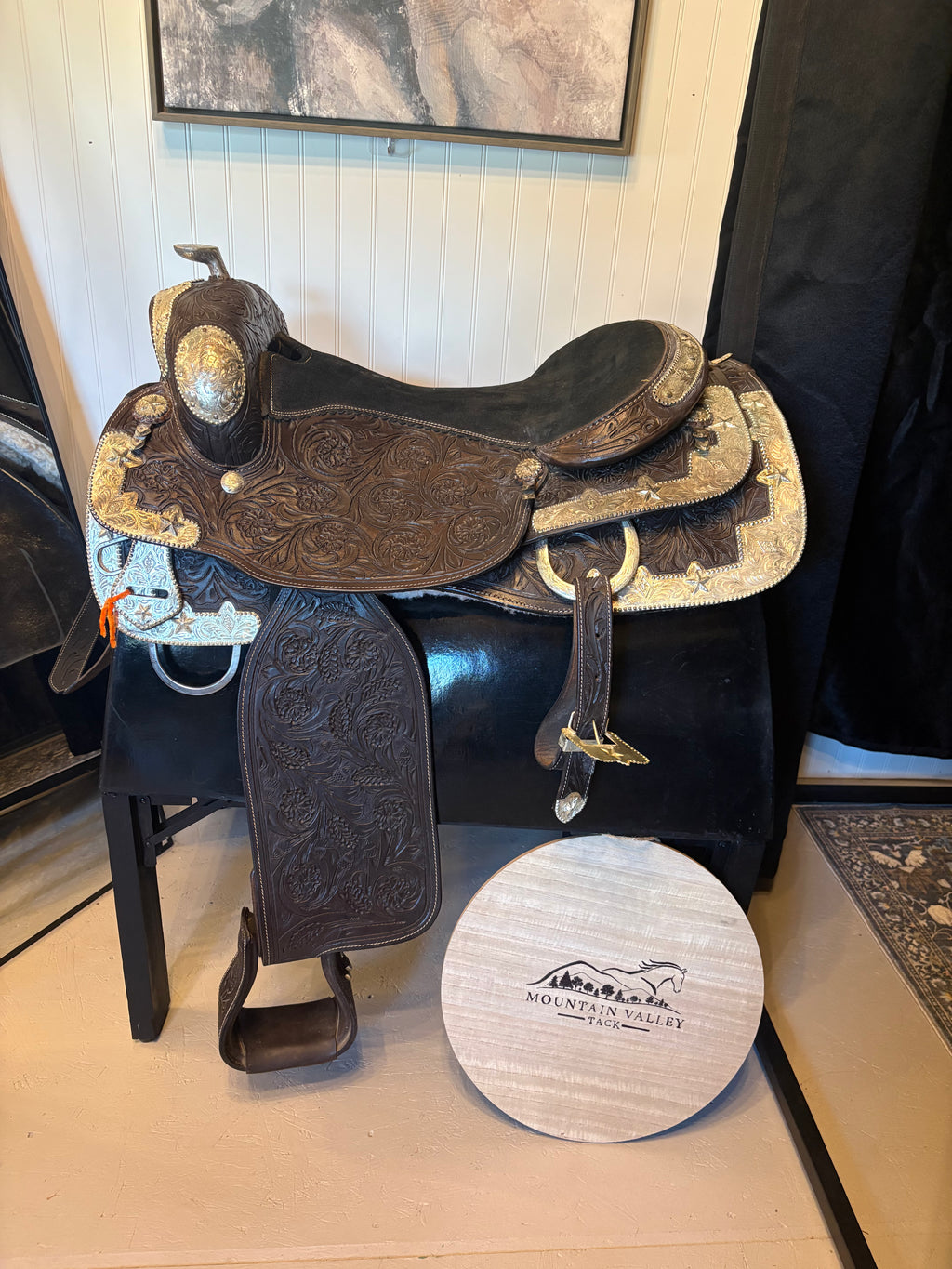 Stunning Western Show Saddle 18”